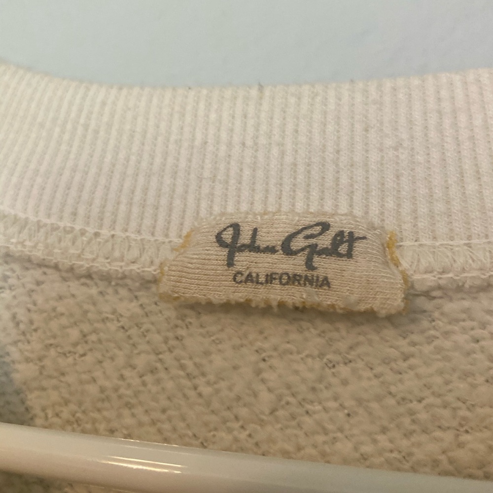 crew neck - Picture 3 of 3